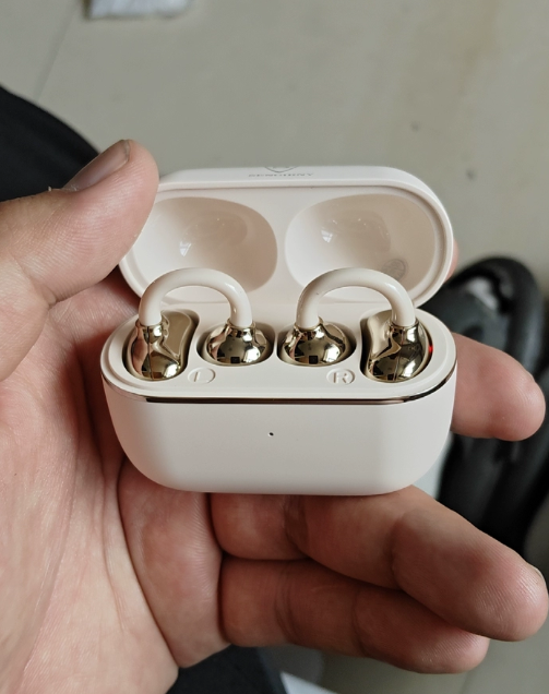骨传导开放式运动蓝牙耳机